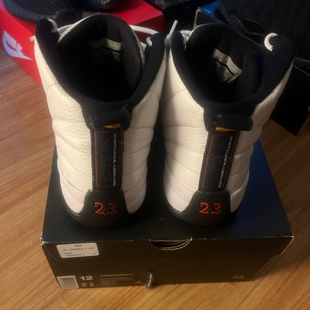 Taxi 12s